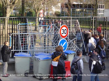 Blocus à  la Colliniere #  La Colliniere Le 10 04 2006  à 05:40 !!! 1